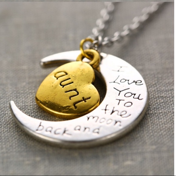 Jewelry - ❤️Aunt necklace ❤️